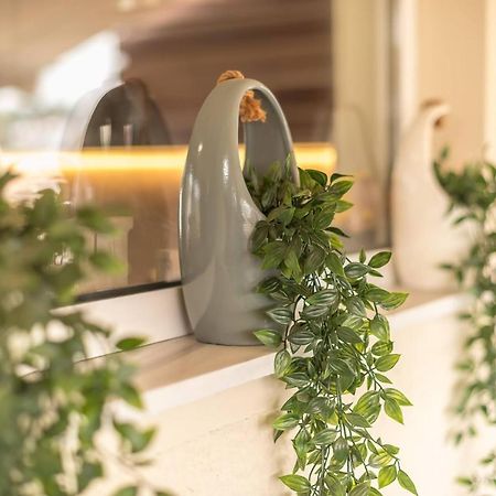 Petralona Stylish Penthouse Lejlighed Athen Eksteriør billede