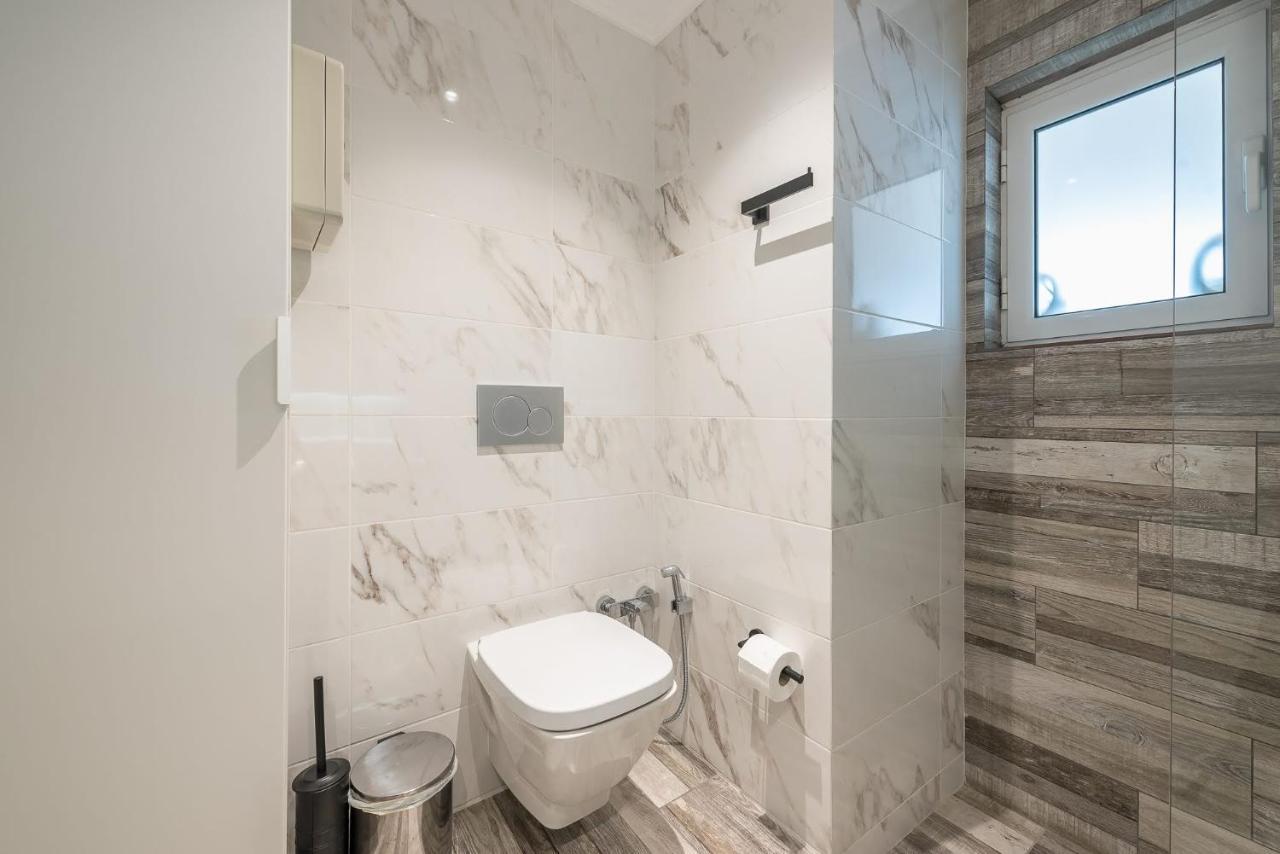 Petralona Stylish Penthouse Lejlighed Athen Eksteriør billede